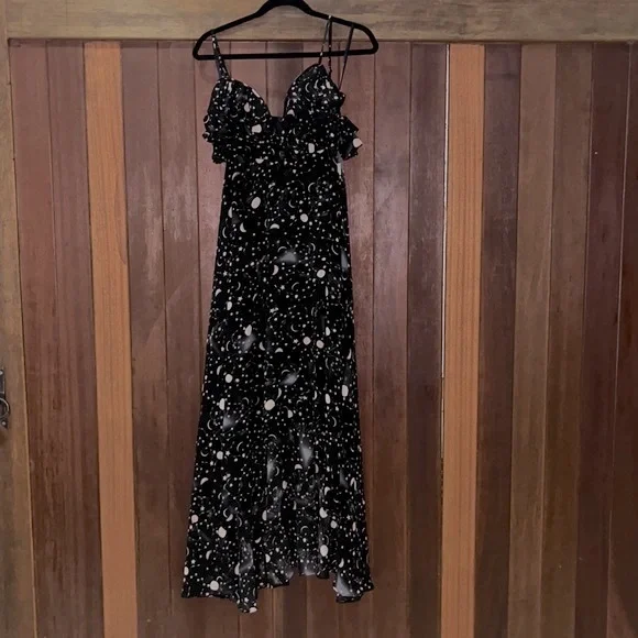 “Nola” Celestial Print Maxi Dress - Picture 6 of 7